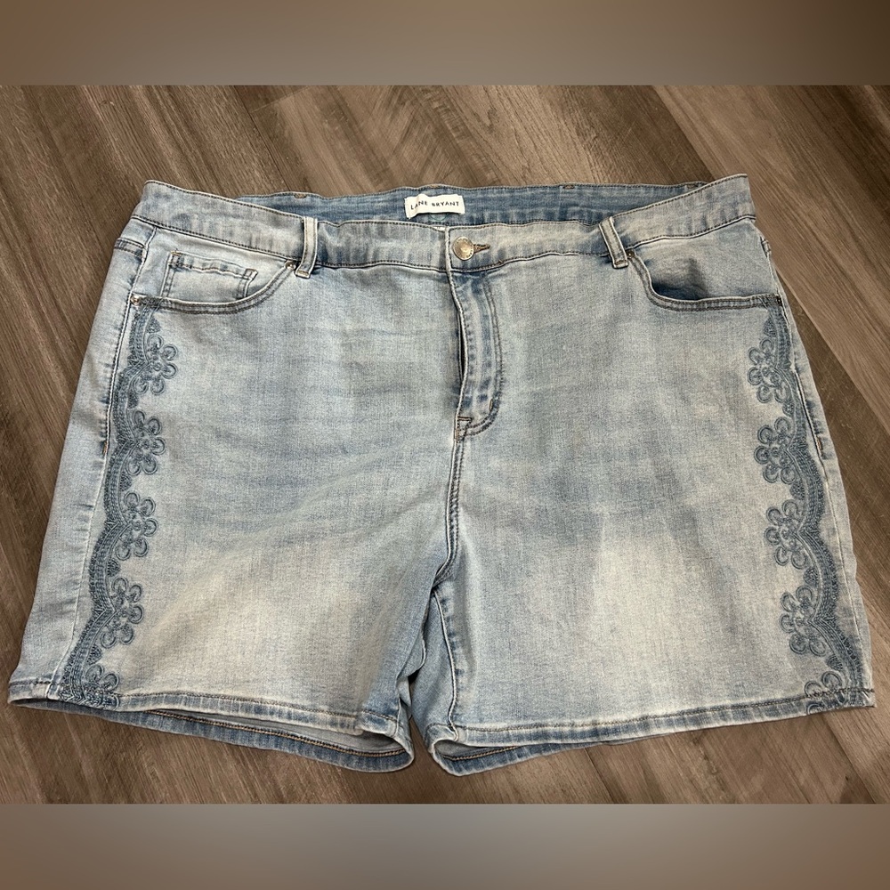 Lane Bryant Light Blue Jean Shorts with Floral Detail